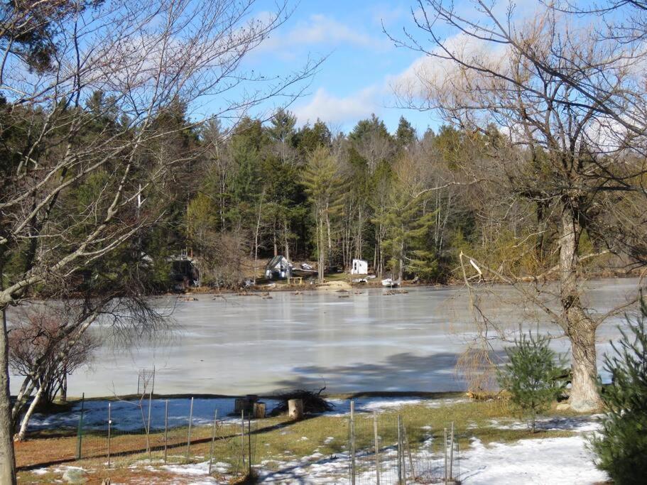 Catskills Cottage With Lake View Book Now Rock Hill Bagian luar foto
